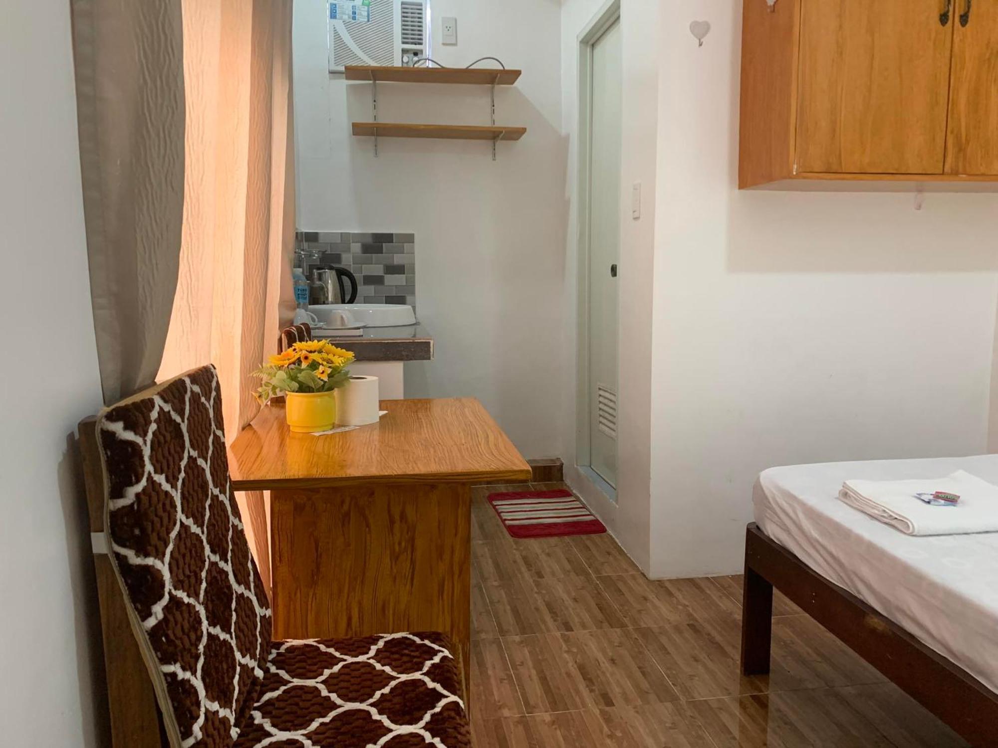 Jcv Rooms Surigao Eksteriør billede