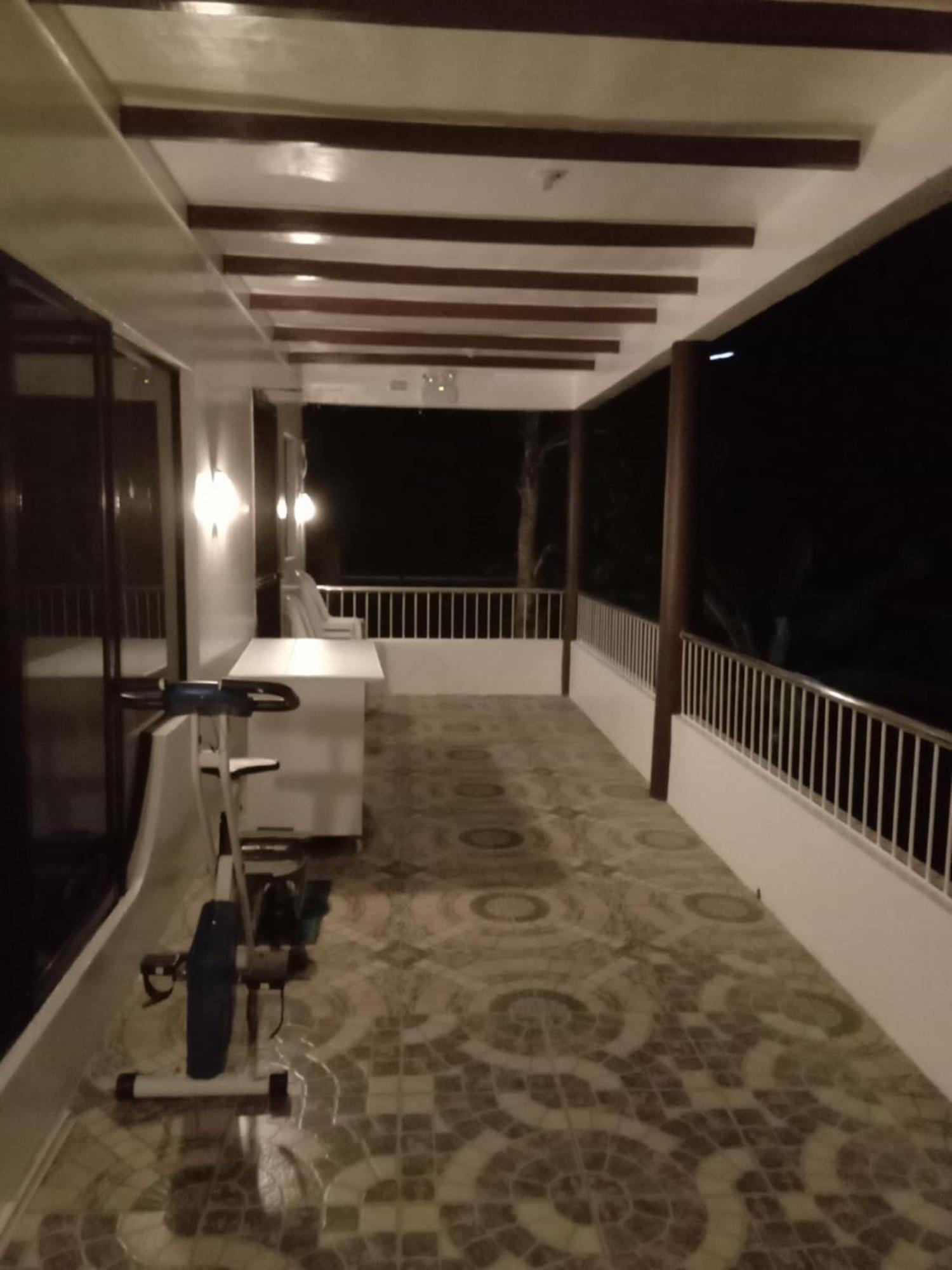 Jcv Rooms Surigao Eksteriør billede